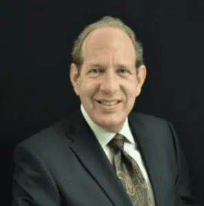 Financial Analyst Robert R