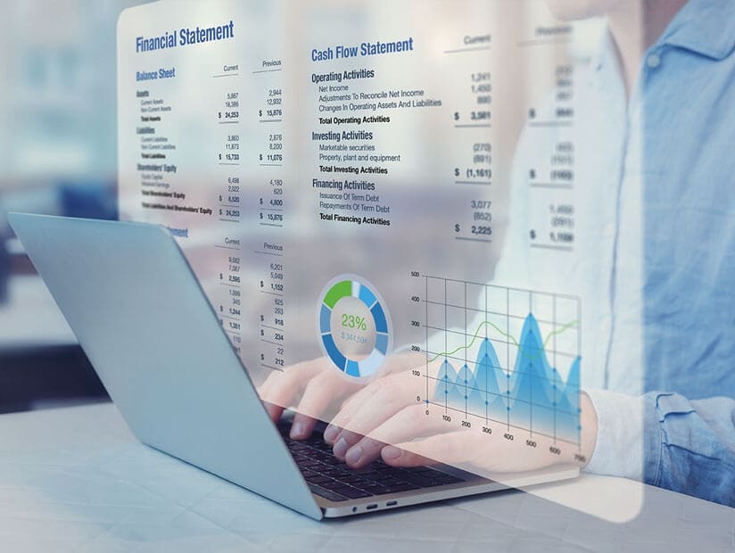 accountant analyzing virtual representation of financial statement