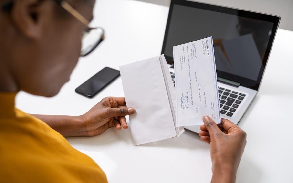 Find the Freedom to Grow Your Business with Payroll Outsourcing 1 Outsourced payroll