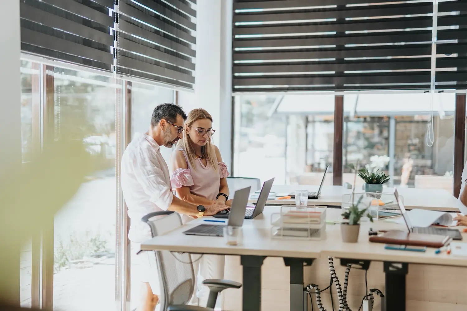 Supply Chain Disruptions and Lingering Inflation: How SMBs Can Tackle Ongoing Economic Headwinds 1 SMB owners discuss how to manage new supply chain disruptions