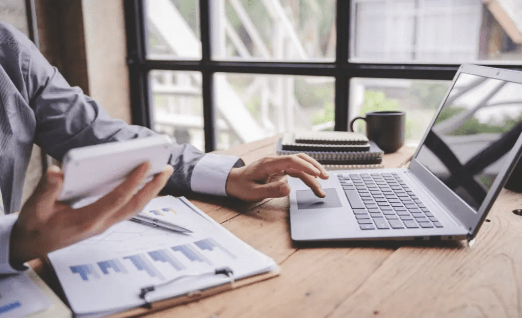 Tax & Finance Compliance Services | Paro.ai 31 570ff8e27a0e72b4b8a6c2fbf4ef7f2c3796e6fa